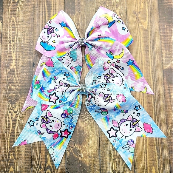 Other - 💕3/$15💕 Oversize Unicorn Rhinestone Hair Bow